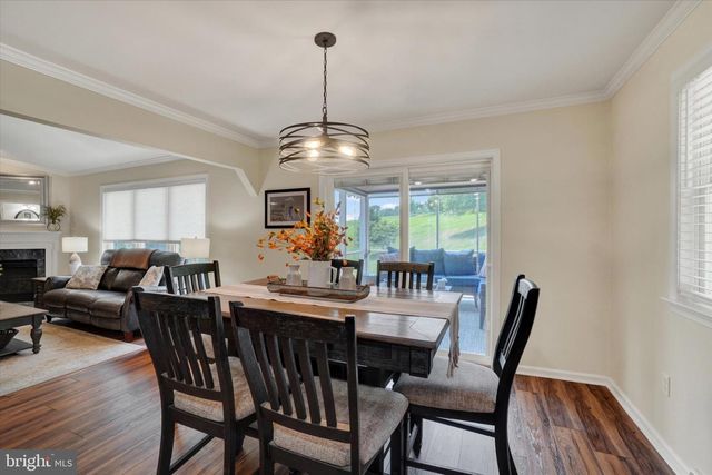 114 PARK ST, Seven Valleys, PA 17360