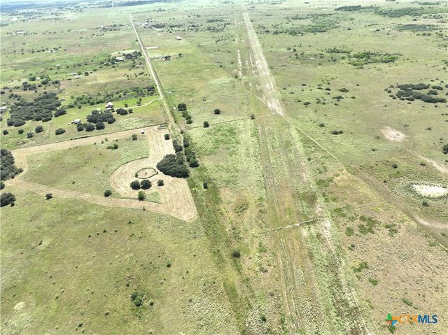 000-C Juan Antonio Road, Victoria, TX 77904