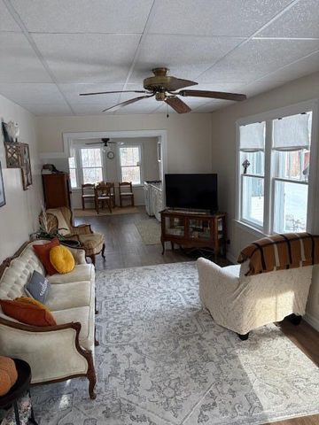 W862 Florence ROAD, Genoa City, WI 53128