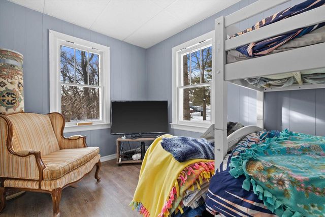 W862 Florence ROAD, Genoa City, WI 53128