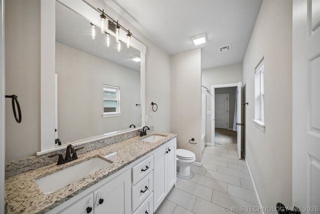 12906 S 6th Place, Jenks, OK 74037