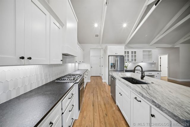 12906 S 6th Place, Jenks, OK 74037