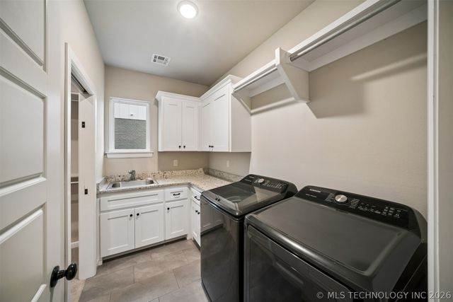 12906 S 6th Place, Jenks, OK 74037