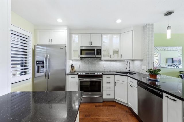 5186 LAKE VILLAGE DRIVE 90, Sarasota, FL 34235
