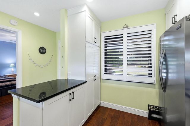 5186 LAKE VILLAGE DRIVE 90, Sarasota, FL 34235