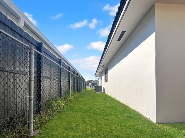 13925 SW 26th Terrace, Miami, FL 33175