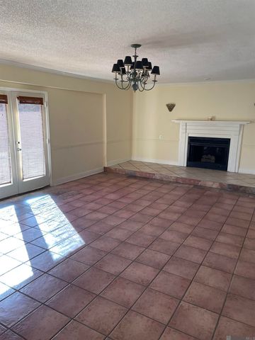 4621 Little Farms Dr, Zachary, LA 70791