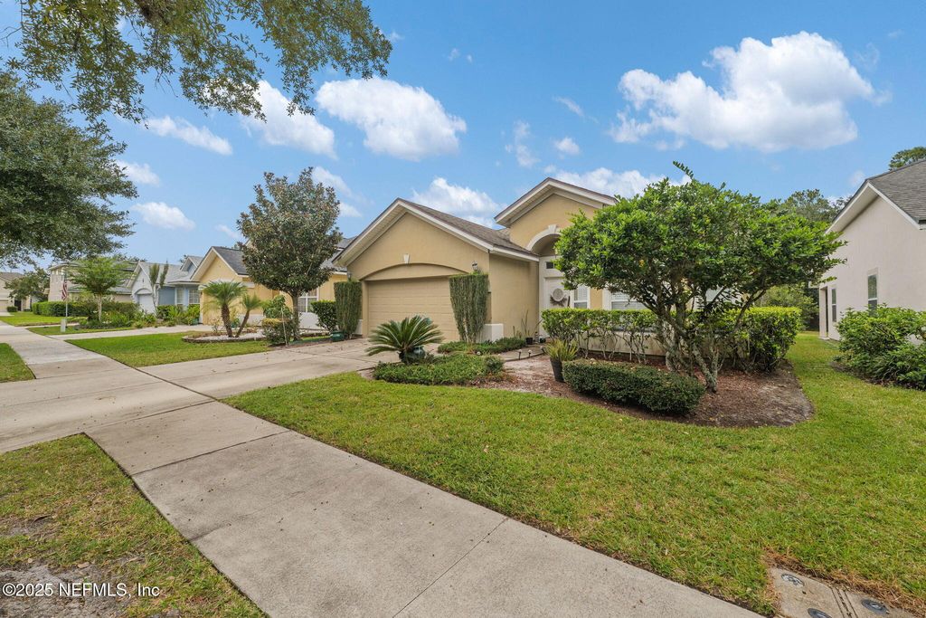 6025 CALADESI Court, Jacksonville, FL 32258