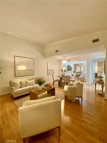 1880 McKinney Way, M15-20B, Seal Beach, CA 90740