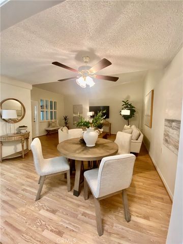 1880 McKinney Way, M15-20B, Seal Beach, CA 90740