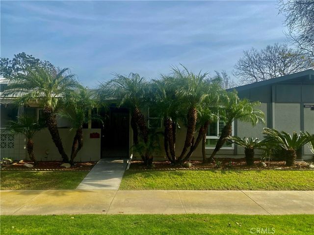 1880 McKinney Way, M15-20B, Seal Beach, CA 90740