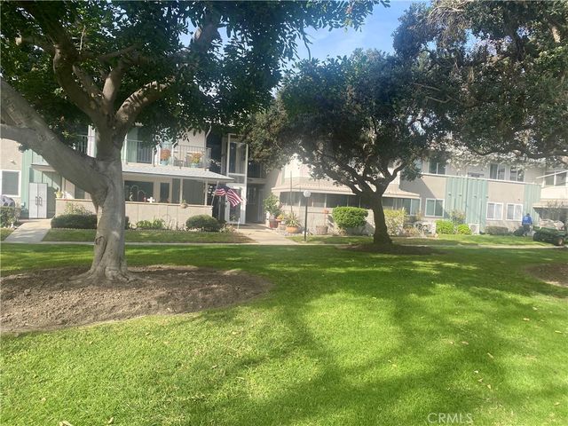 1880 McKinney Way, M15-20B, Seal Beach, CA 90740