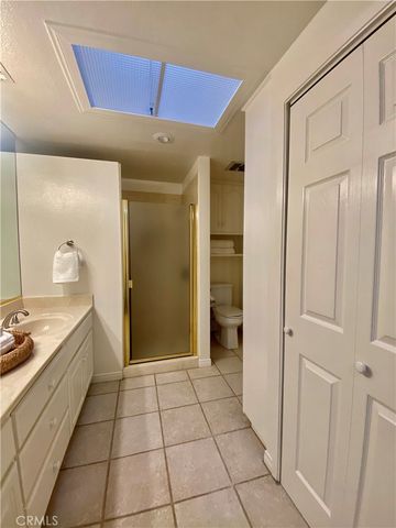 1880 McKinney Way, M15-20B, Seal Beach, CA 90740