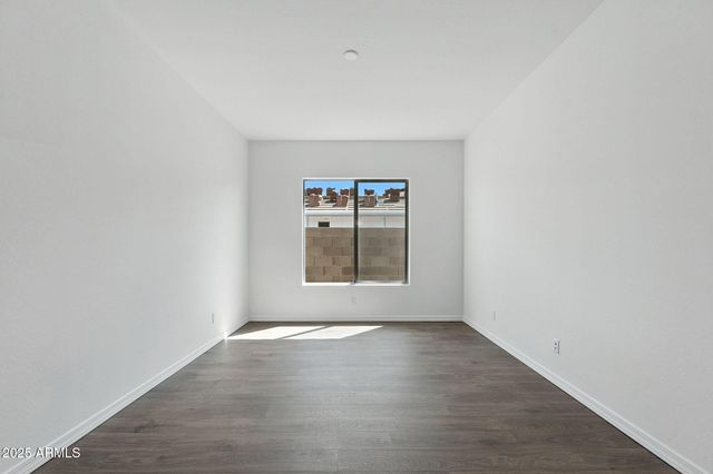 20081 W EL NIDO Lane, Litchfield Park, AZ 85340