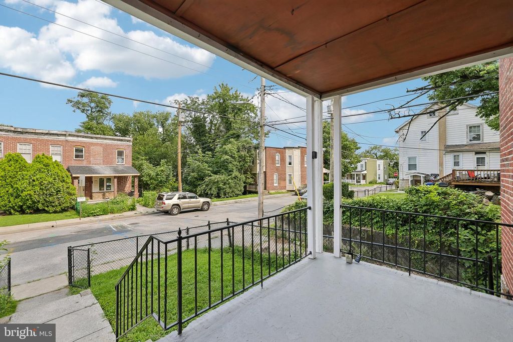 5200 READY AVE, Baltimore, MD 21212