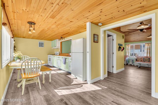 204 Butler Boulevard, Bayville, NJ 08721