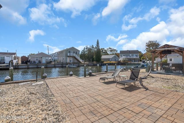204 Butler Boulevard, Bayville, NJ 08721