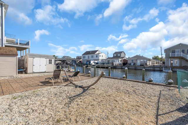204 Butler Boulevard, Bayville, NJ 08721