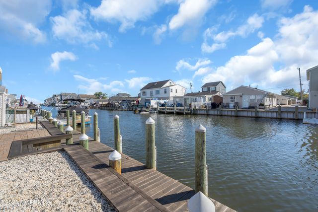 204 Butler Boulevard, Bayville, NJ 08721