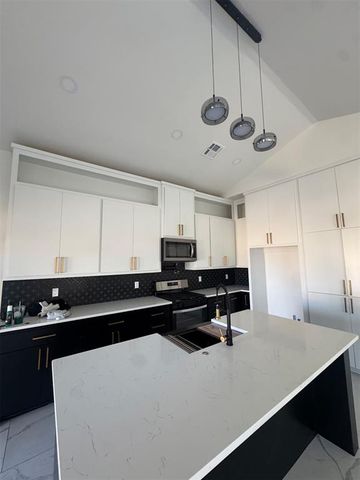 2025 NE 15th Street, Oklahoma City, OK 73117