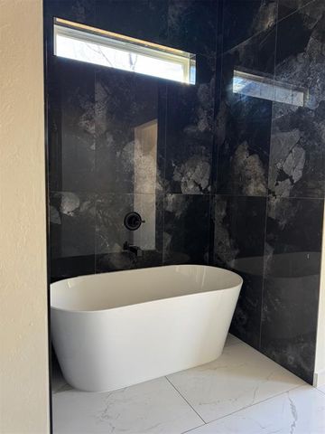 2025 NE 15th Street, Oklahoma City, OK 73117