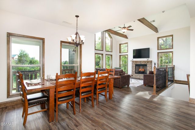 2123 Megan Ridge Drive, Sevierville, TN 37876