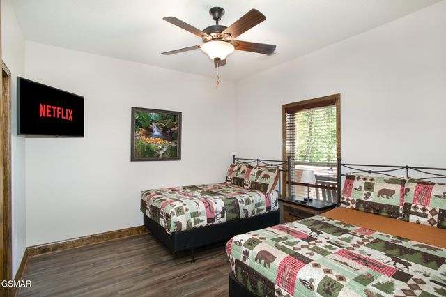 2123 Megan Ridge Drive, Sevierville, TN 37876