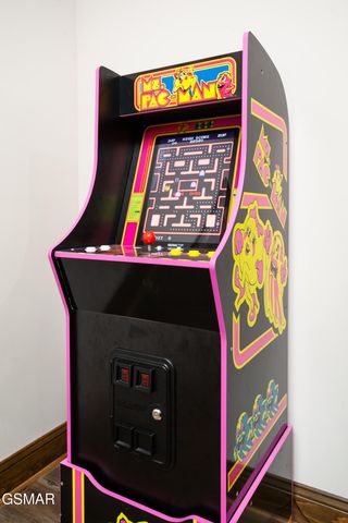 2123 Megan Ridge Drive, Sevierville, TN 37876