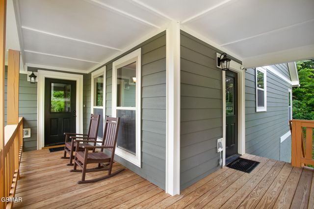 2123 Megan Ridge Drive, Sevierville, TN 37876