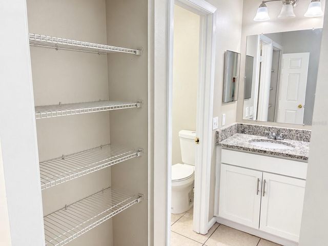 432 REGAL PARK DRIVE, Valrico, FL 33594