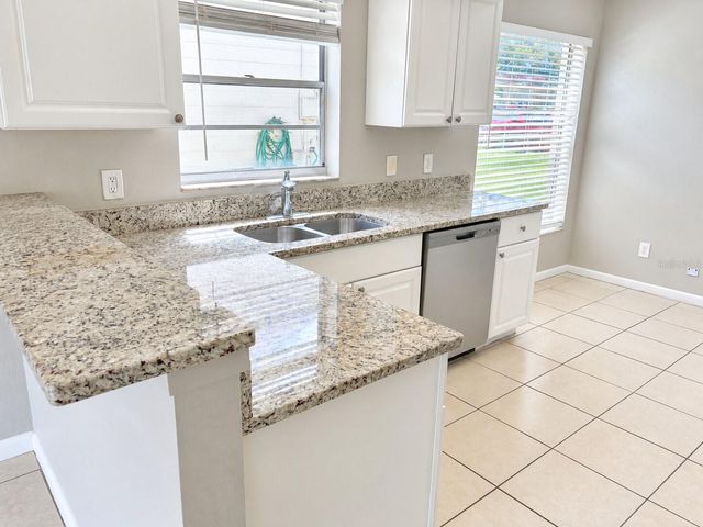 432 REGAL PARK DRIVE, Valrico, FL 33594