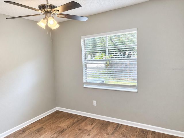432 REGAL PARK DRIVE, Valrico, FL 33594