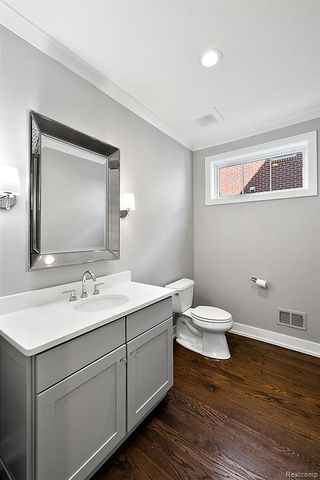 811 Smith Avenue, Birmingham, MI 48009
