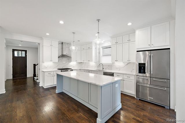 811 Smith Avenue, Birmingham, MI 48009