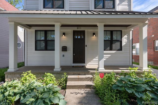 811 Smith Avenue, Birmingham, MI 48009