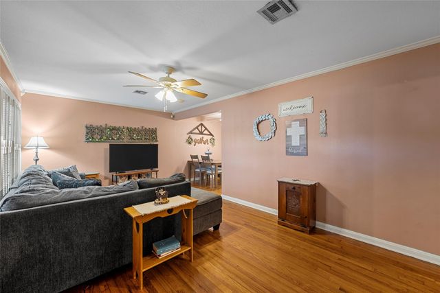 4012 Maple Avenue, Waco, TX 76707