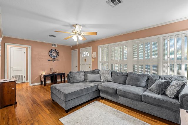 4012 Maple Avenue, Waco, TX 76707