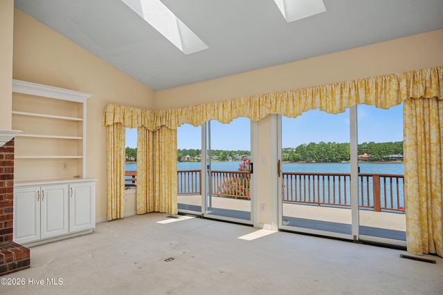7 Lake Vista Lane, Pinehurst, NC 28374