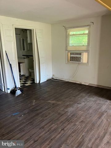 11905 SUN VALLEY DR, Hagerstown, MD 21742