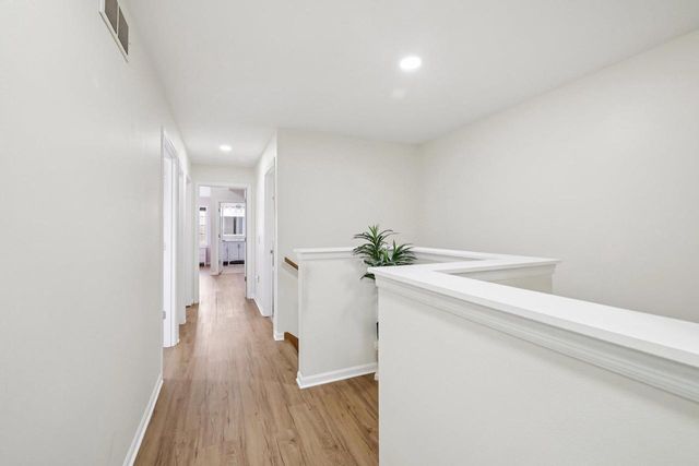 612 Bear Claw Way, Middleton, WI 53562