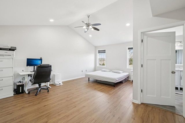 612 Bear Claw Way, Middleton, WI 53562