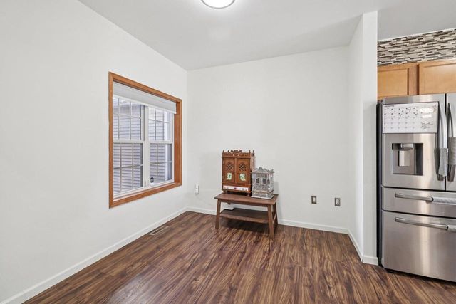 612 Bear Claw Way, Middleton, WI 53562