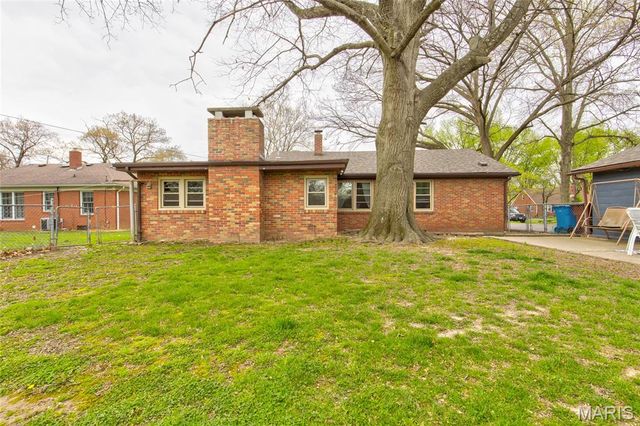 87 Bert Avenue, East Alton, IL 62024
