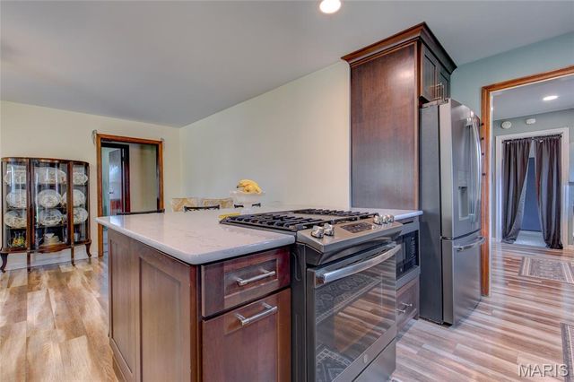 87 Bert Avenue, East Alton, IL 62024