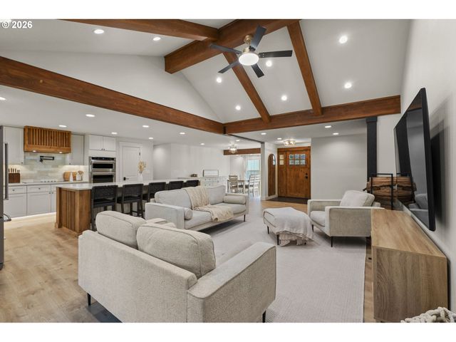 6510 Nw CHERRY St, Vancouver, WA 98663