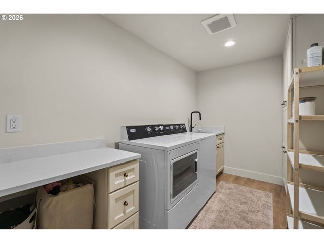 6510 Nw CHERRY St, Vancouver, WA 98663
