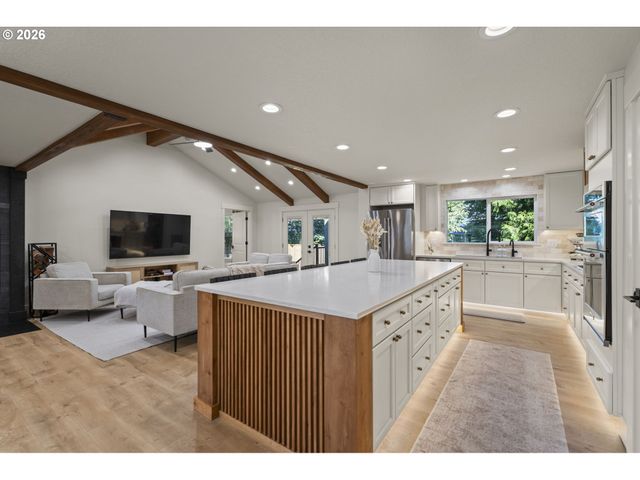 6510 Nw CHERRY St, Vancouver, WA 98663