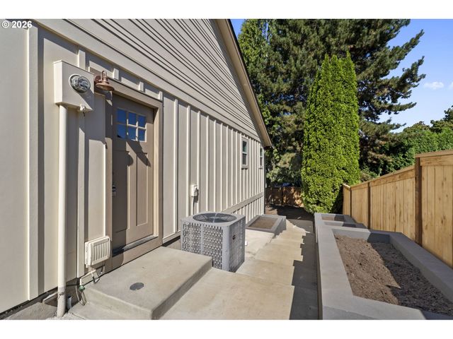 6510 Nw CHERRY St, Vancouver, WA 98663