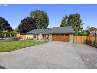 6510 Nw CHERRY St, Vancouver, WA 98663
