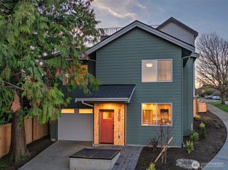 2509 N 42nd Street, Seattle, WA 98103